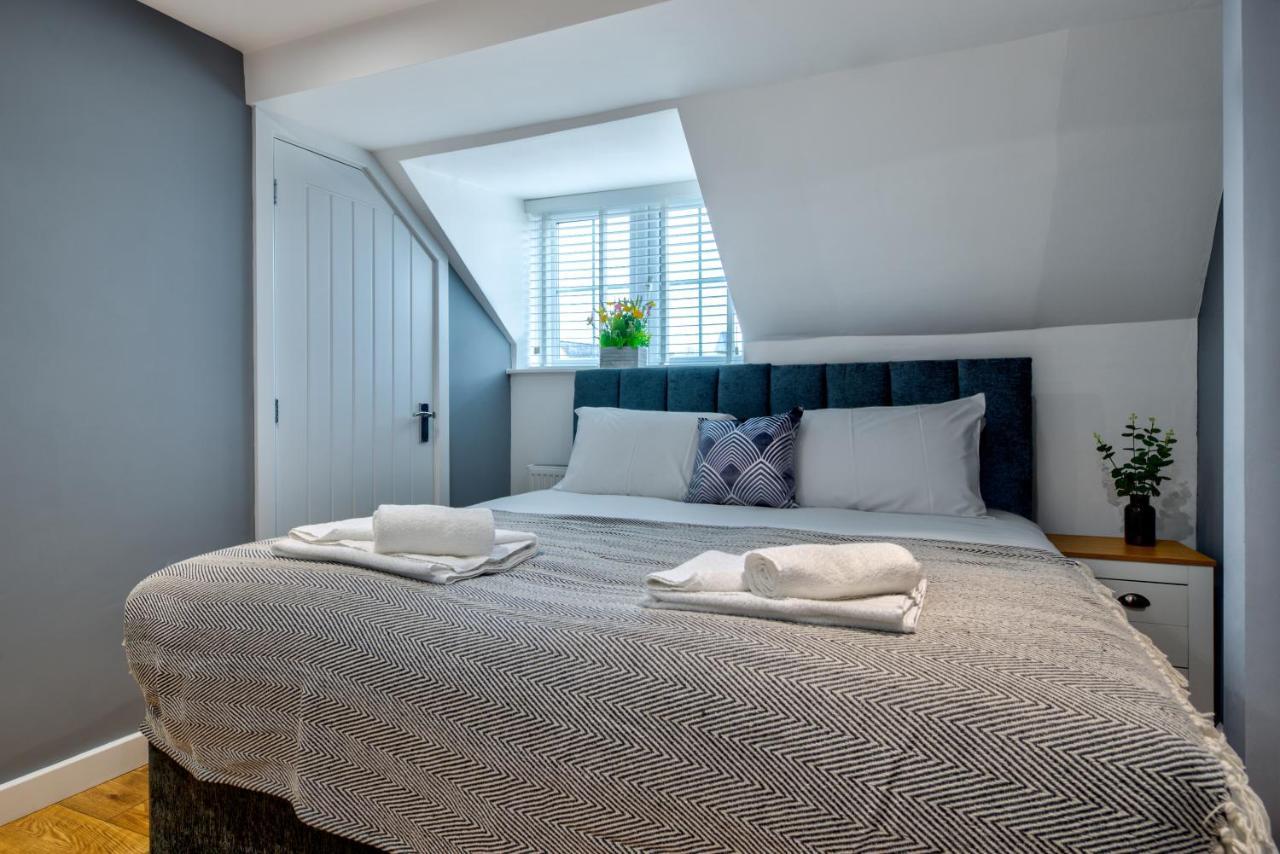 Stamford Central Stay - Stylish 2-Bed Apartment With Wifi Dış mekan fotoğraf