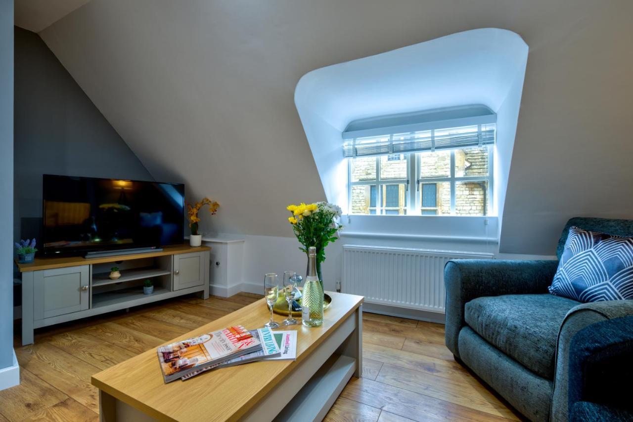 Stamford Central Stay - Stylish 2-Bed Apartment With Wifi Dış mekan fotoğraf