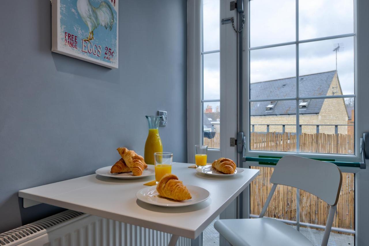 Stamford Central Stay - Stylish 2-Bed Apartment With Wifi Dış mekan fotoğraf